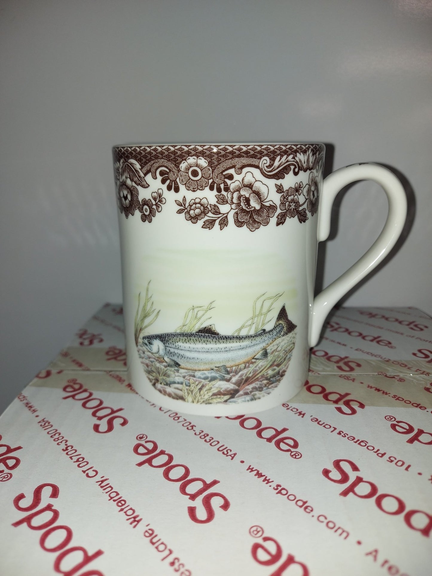 Spode Woodland Jumbo Mug King Salmon- Price cut - Shoppedeals