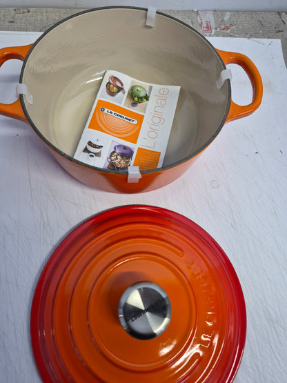 Deal- Le Creuset - 2.4L (2.5 QT) Flame Cast Iron Round Oven---9204