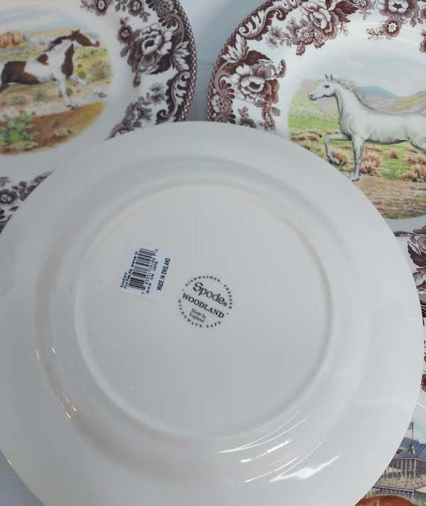 Spode Woodland set of 4 Dinner Plates All Horses