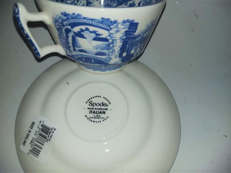 https://shoppedeals.com/cdn/shop/products/spode-blue-italian-set-of-4-teacups-and-saucers-656476.jpg?v=1683664824&width=1445