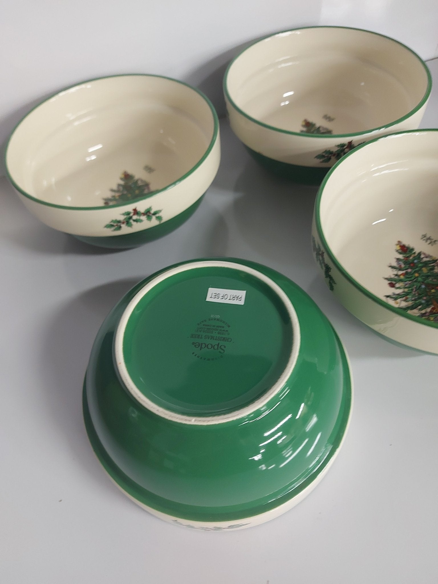 Spode Christmas Tree 5.5" Stacking bowls set of 4 - Shoppedeals